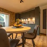 New! Tevini Alpine By We Rent Apartment Zell am See