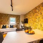 Apartment New! Tevini Alpine By We Rent Zell am See