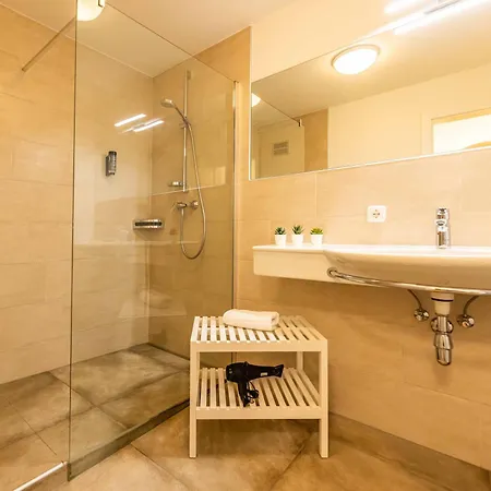 New! Tevini Alpine By We Rent * Zell am See